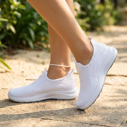 Sneakers med Slip-On Design | Strikket Overdel & Let Sål | Komfortabel & Afslappet Stil