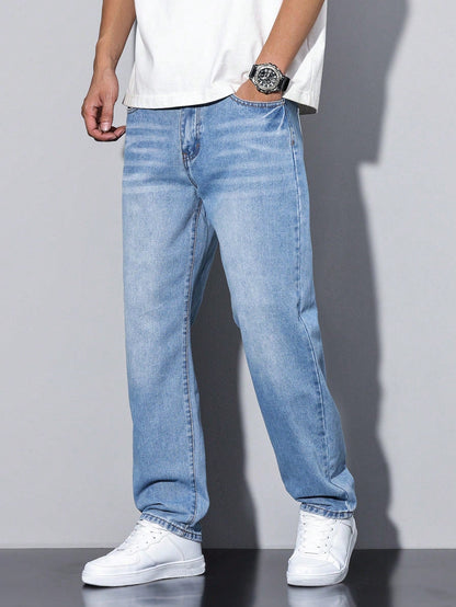 Men's Relaxed Straight Leg Jeans