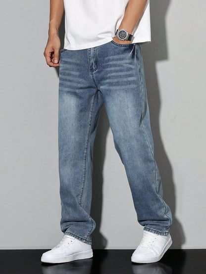 Men's Relaxed Straight Leg Jeans